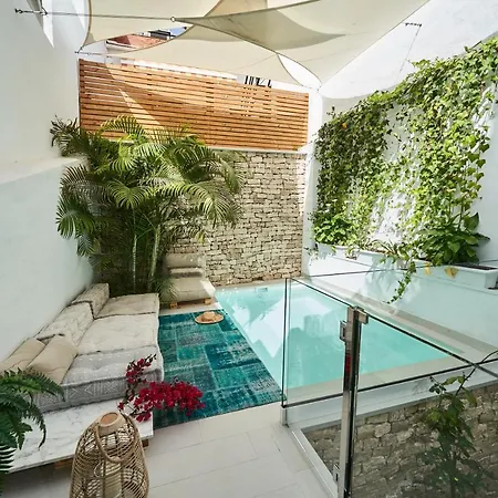 Luxury Centre Apartment *
